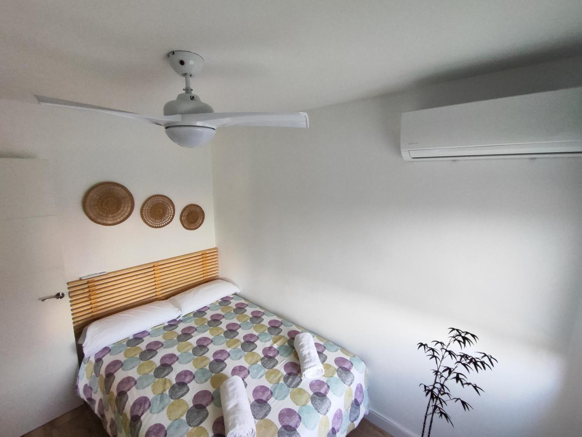 Apartamento Malaga 300 Metros De La Playa Экстерьер фото