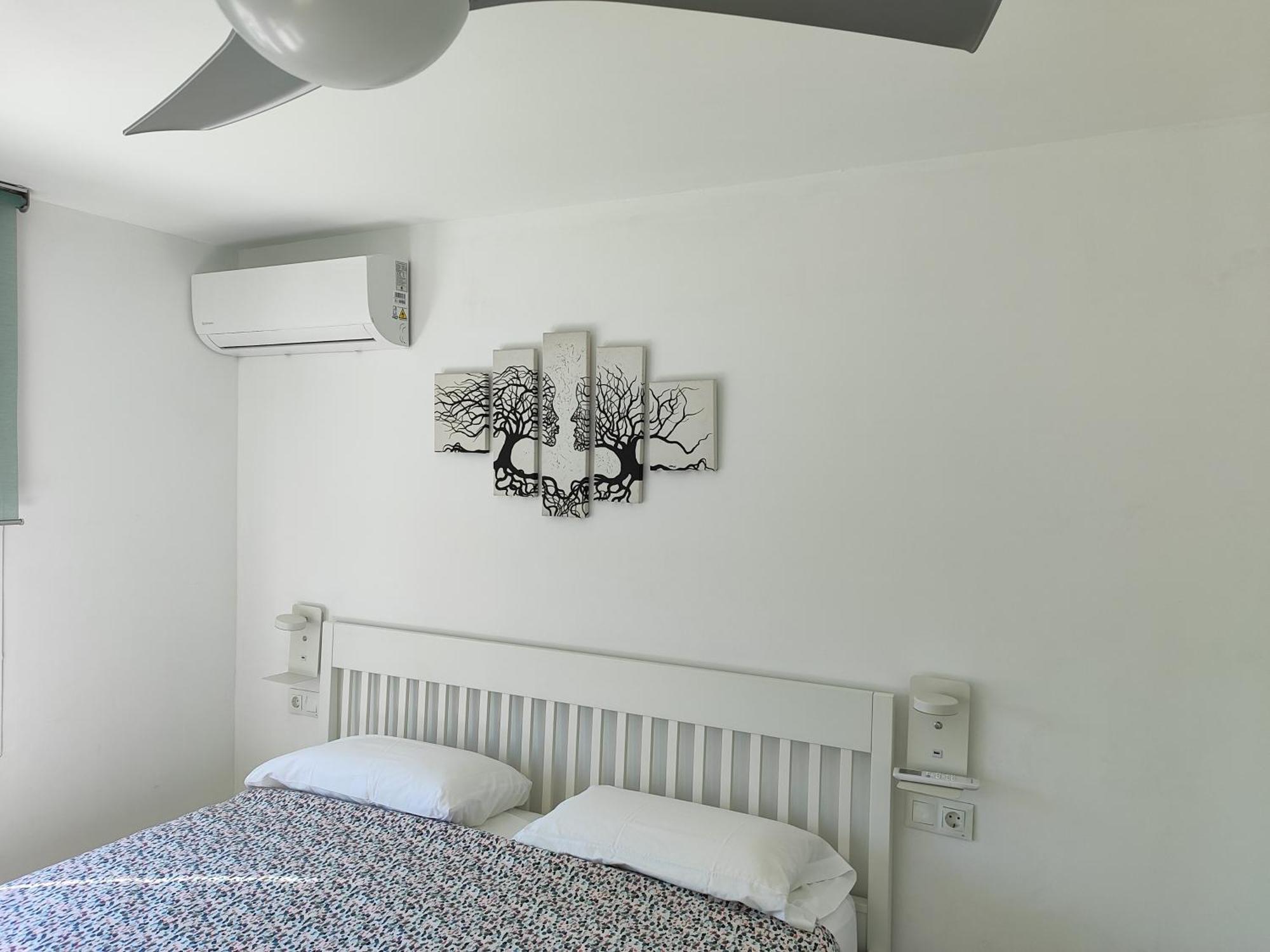 Apartamento Malaga 300 Metros De La Playa Экстерьер фото